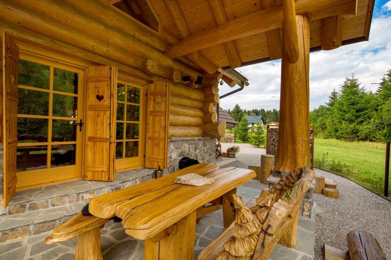 Kraljica Sume - Divjake Log Home Hlevci Esterno foto