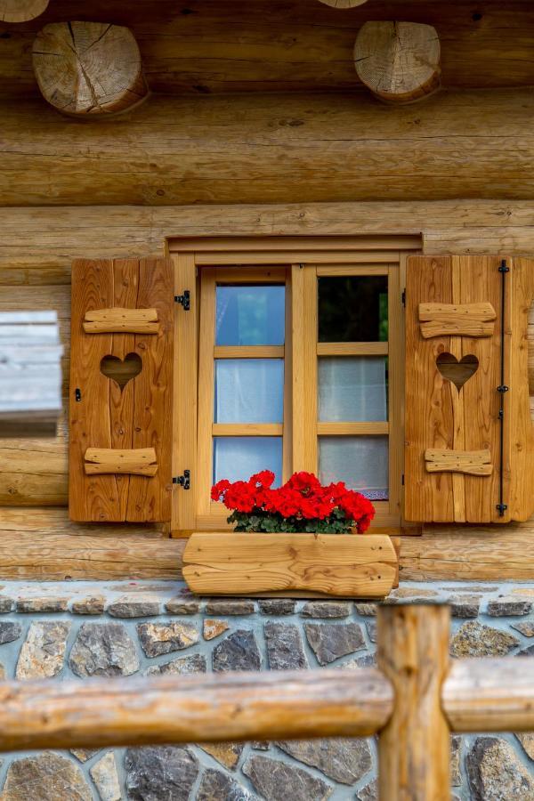 Kraljica Sume - Divjake Log Home Hlevci Esterno foto