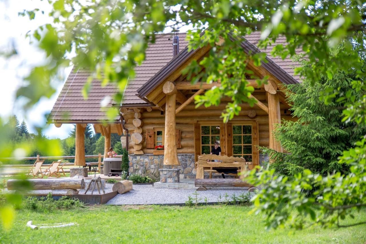 Kraljica Sume - Divjake Log Home Hlevci Esterno foto