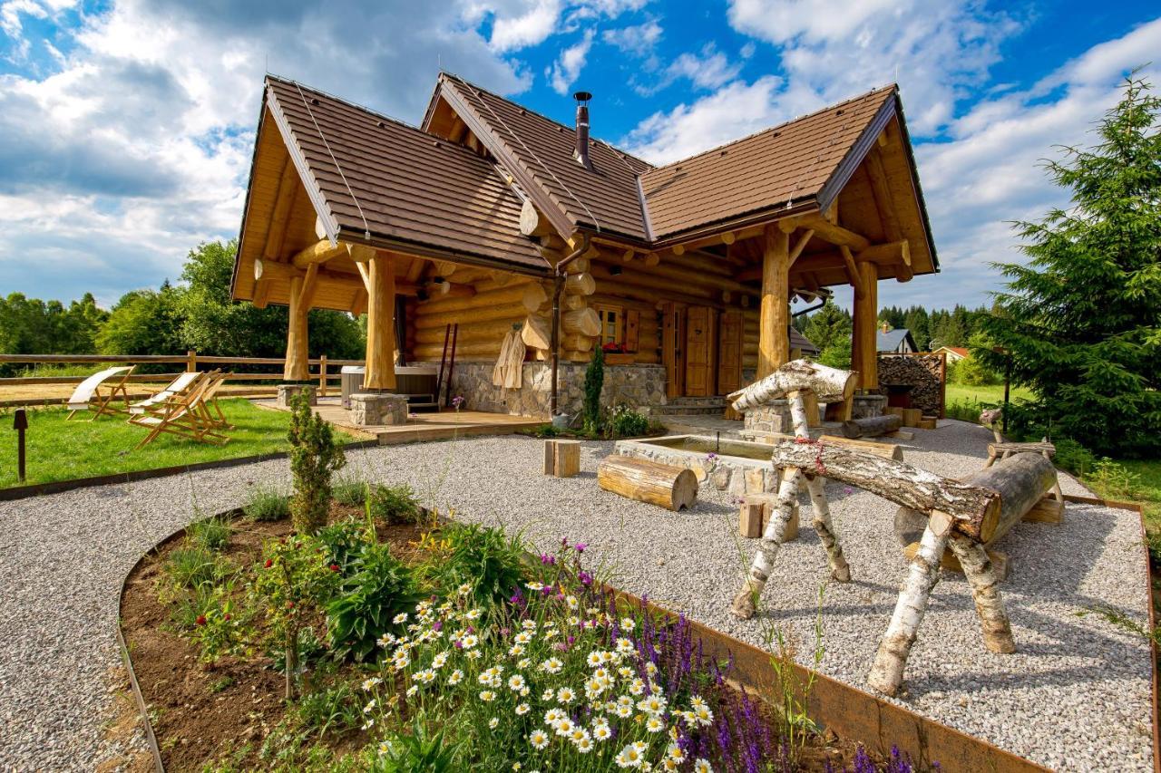 Kraljica Sume - Divjake Log Home Hlevci Esterno foto